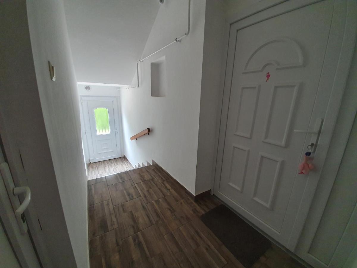 Flamingo Apartment Sárvár Екстериор снимка